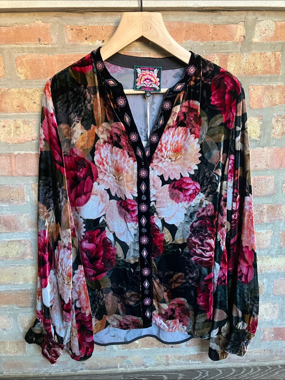 Johnny Was Women's Rose Floral Velvet Long Sleeve Shirt